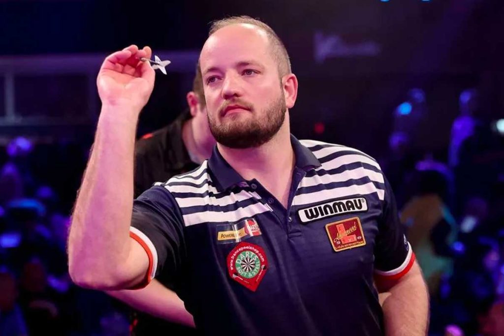 Mondial de fléchettes : Défaite de Thibault Tricole face à Rob Cross