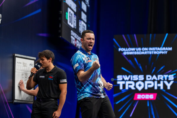 Luke Humphries se retire du Championnat d’Europe pour cause de maladie